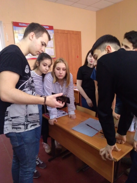 eSvrUYbB_4A