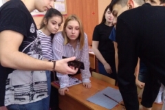eSvrUYbB_4A