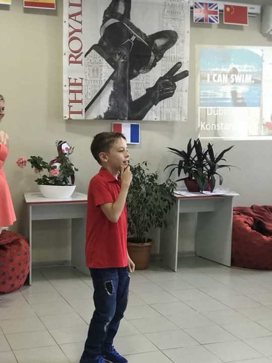33178482_2352682474745493_6578436609388052480_n