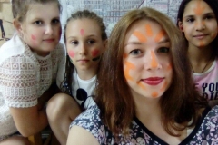 QyqJ7lNzojw